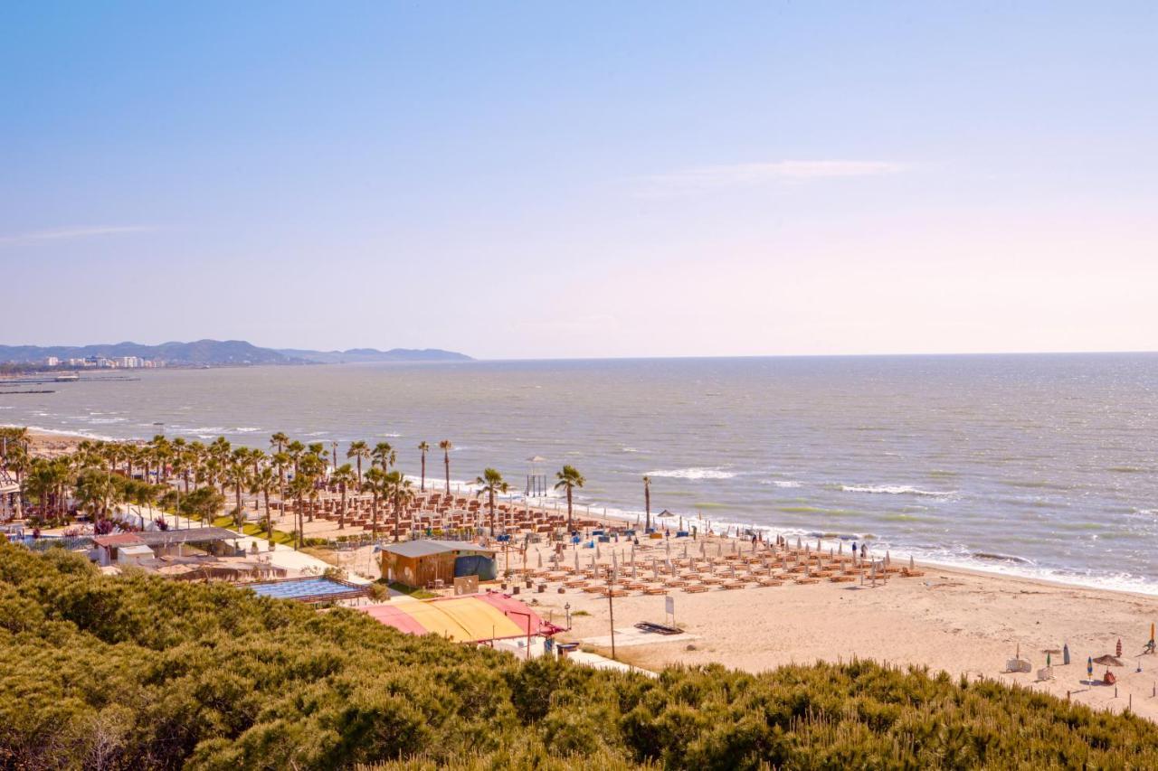 Vm Resort & Spa Golem  Dış mekan fotoğraf