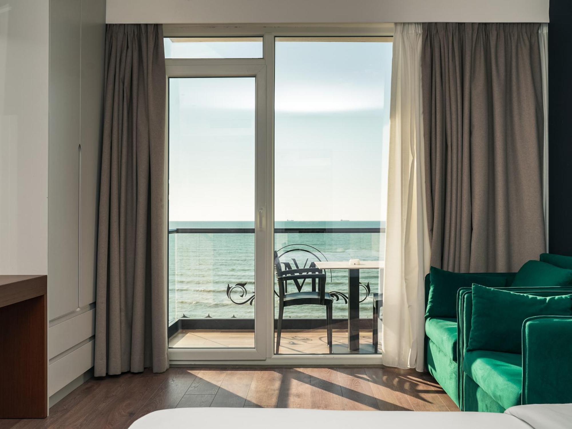 Vm Resort & Spa Golem  Dış mekan fotoğraf