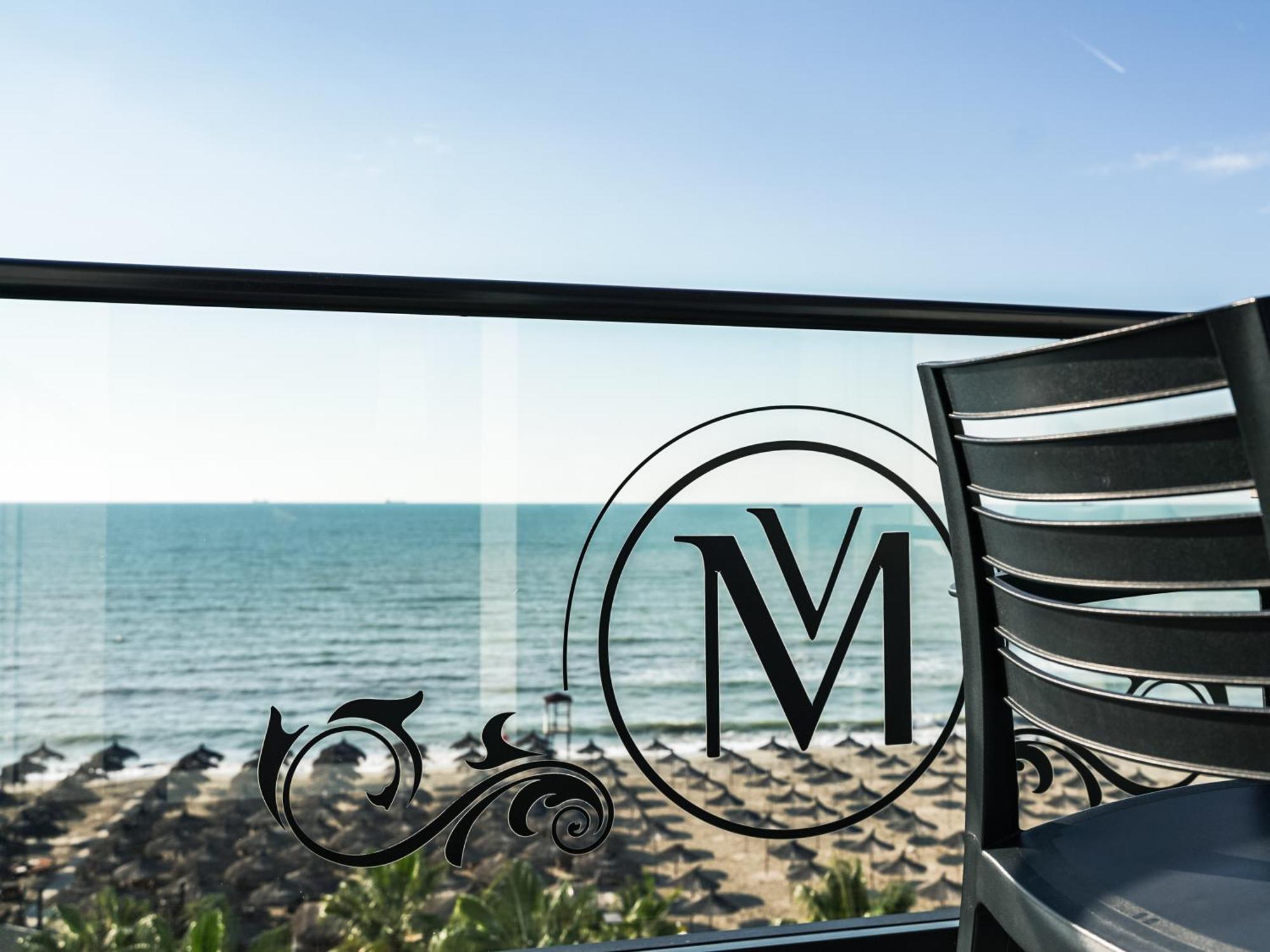 Vm Resort & Spa Golem  Dış mekan fotoğraf